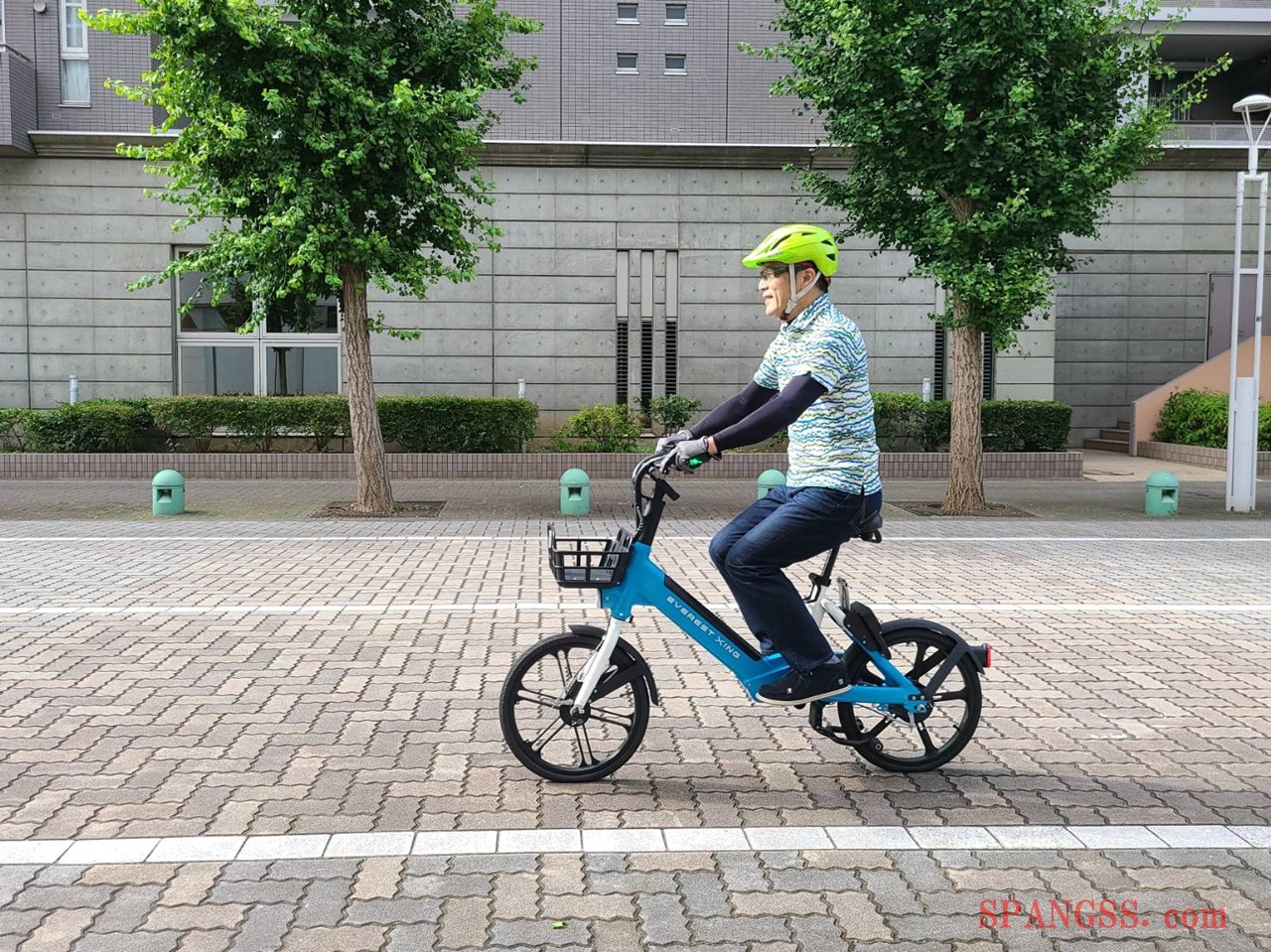 【東京近郊受渡し希望】クロスバイク 6段変速 ROVER 即乗り可能 東京近郊受渡し希望】クロスバイク 2023年購入 訳アリ 即乗り可能